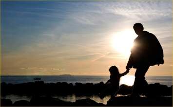 Ba cho con mượn 50 đô la và con sẽ…